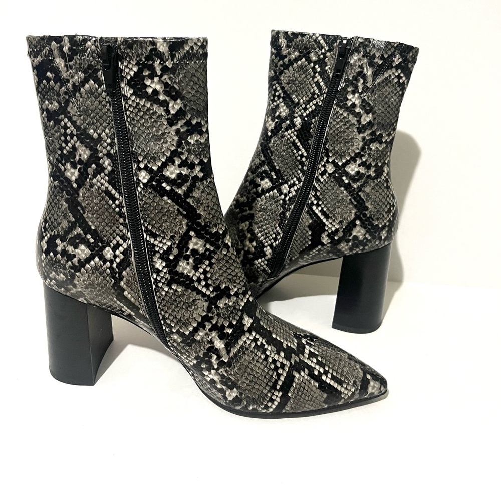 Jeffrey Campbell Snakeskin Patterned Ankle Boots - Picture 2 of 8